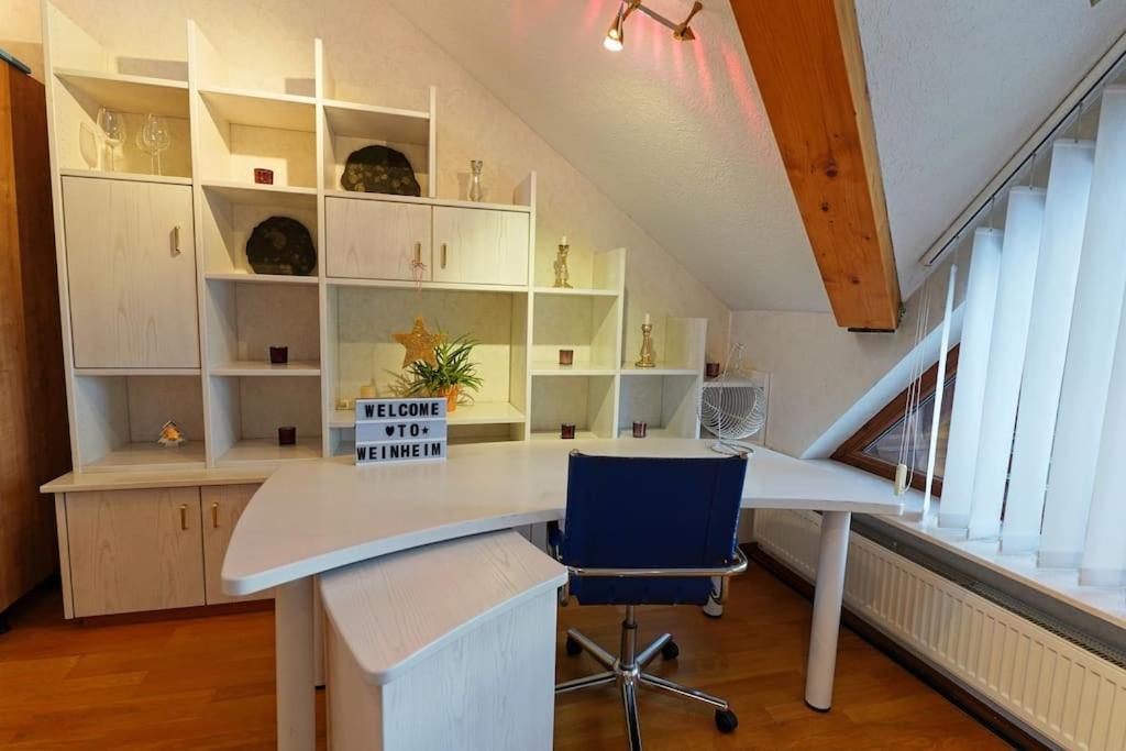 Grosse, Helle Wohnung Fuer Bis Zu 6 Personen Weinheim Kültér fotó